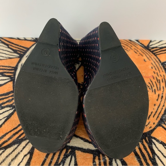 FOREVER 21 PLATFORM WEDGE PIN-UP HEEL 6 US - Picture 5 of 9